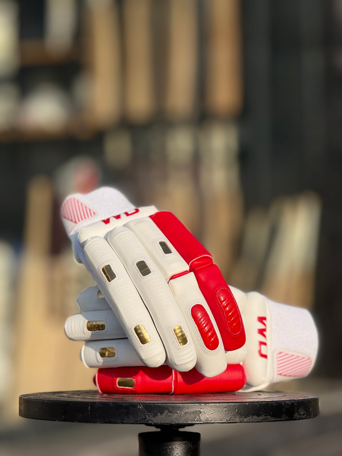 PLAYERS BATTING GLOVES