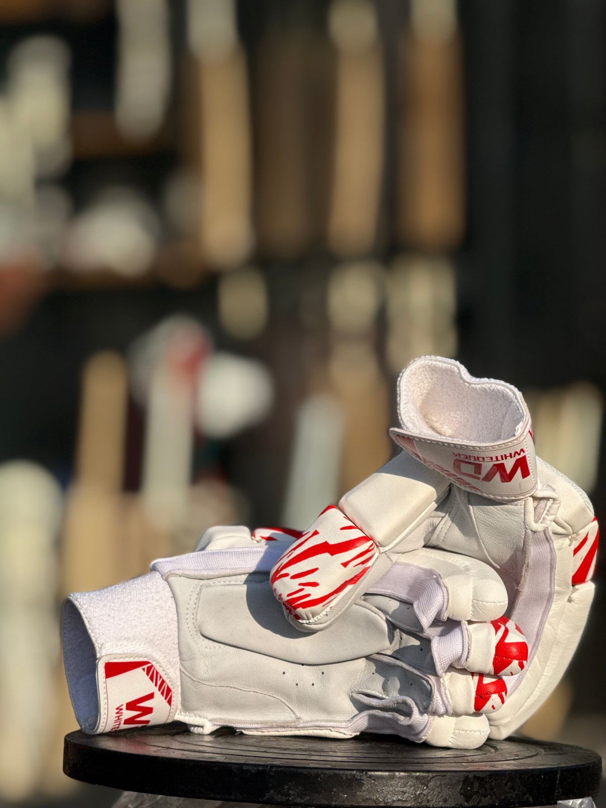 LIMITED EDITION BATTING GLOVES