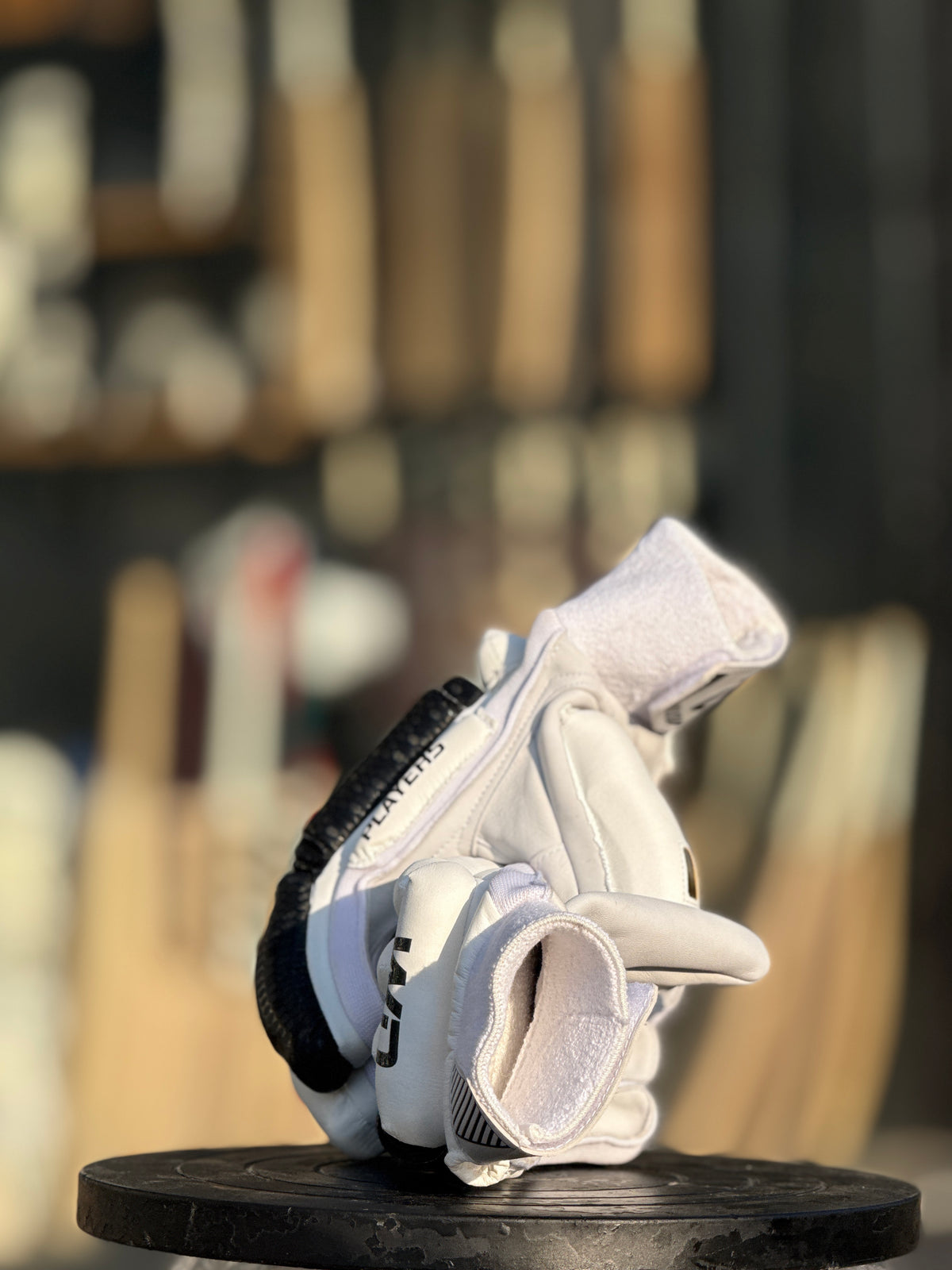 PLAYERS BATTING GLOVES